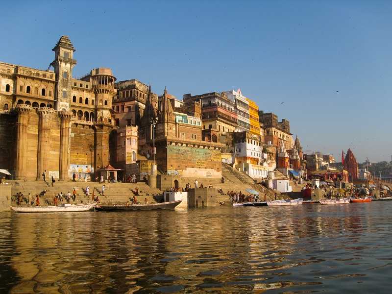 Munshi_Ghat_in_Varanasi